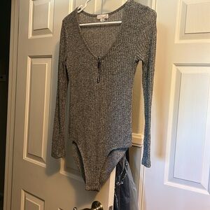 Nordstrom Ten Sixty Sherman Long sleeve Zipper Gray Ribbed Bodysuit -Large